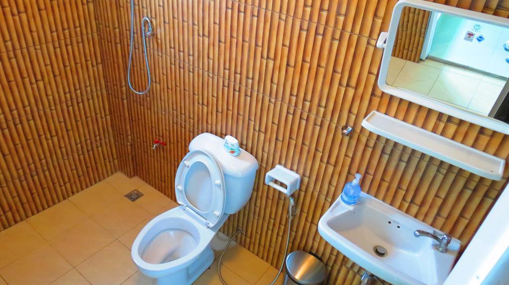 Хостел Potae'S House Чиангмай Номер фото